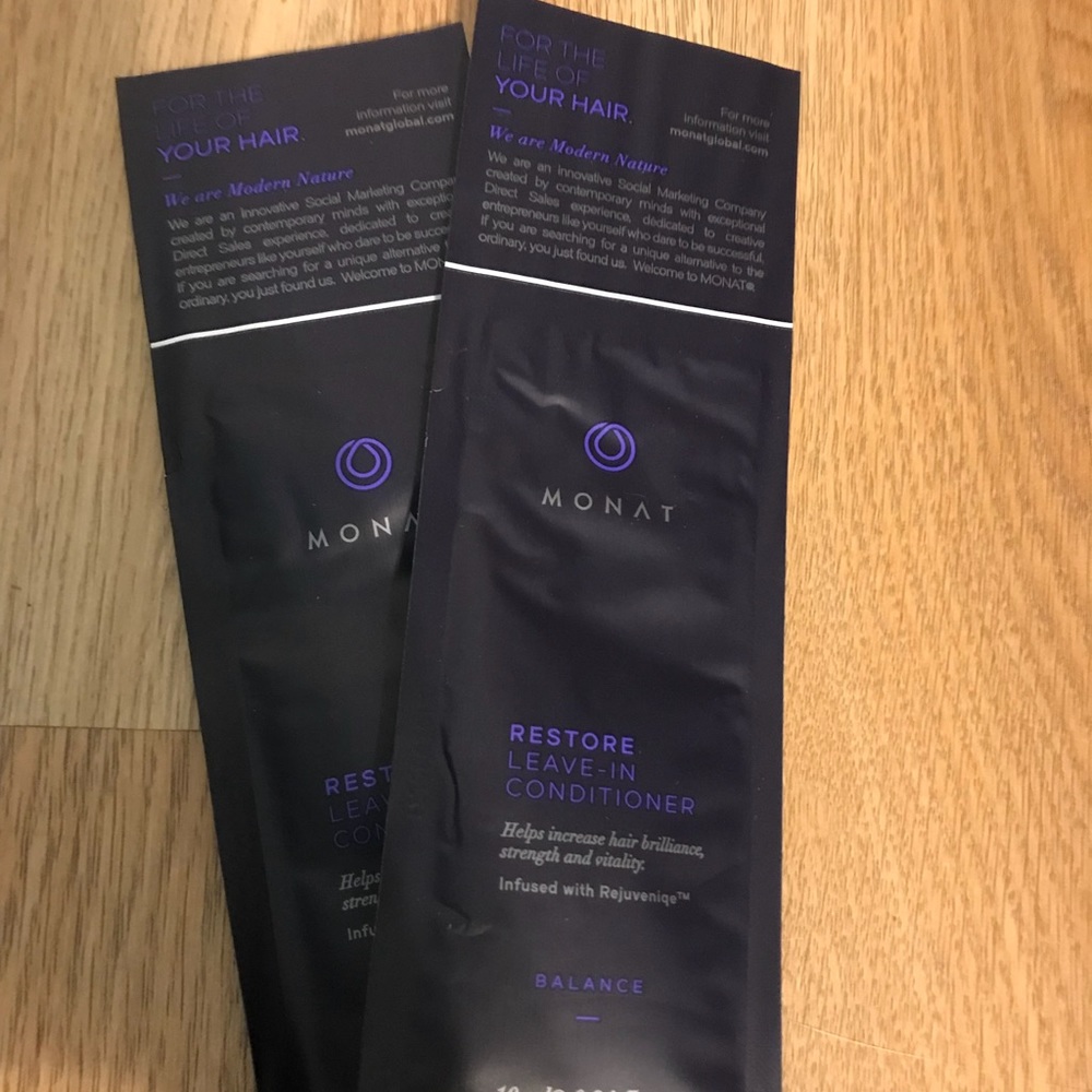 Monat restore leave-in conditioner samples